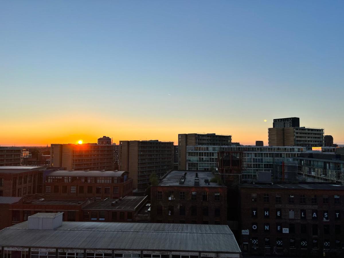 Two Bedrooms Exquisite En-Suite Apartment Deansgate Manchester Exteriör bild