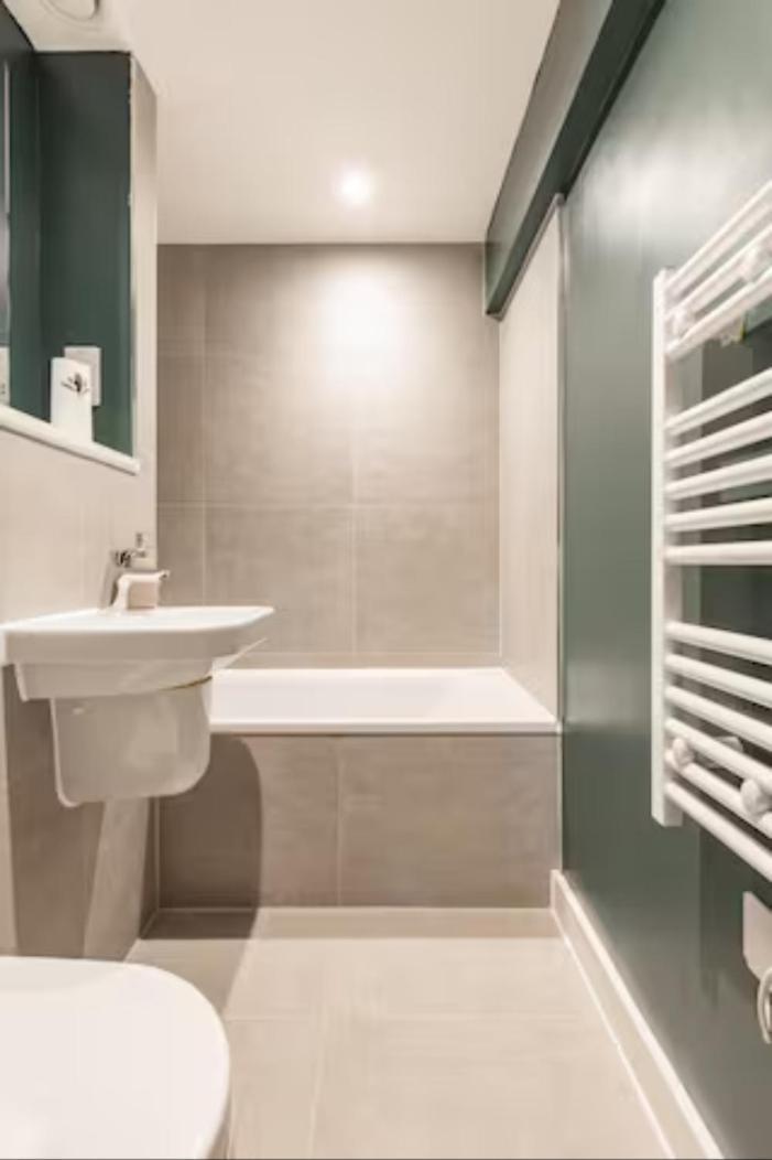 Two Bedrooms Exquisite En-Suite Apartment Deansgate Manchester Exteriör bild
